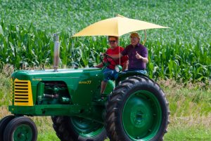 farmer-tractor